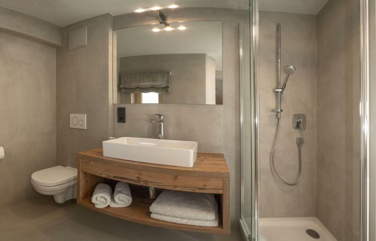 Appartements Erwin & Eleonore Hüttl - Penthouse Neukirchen am Großvenediger Buitenkant foto